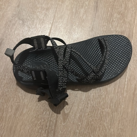 Chaco size 6 - Picture 2 of 3